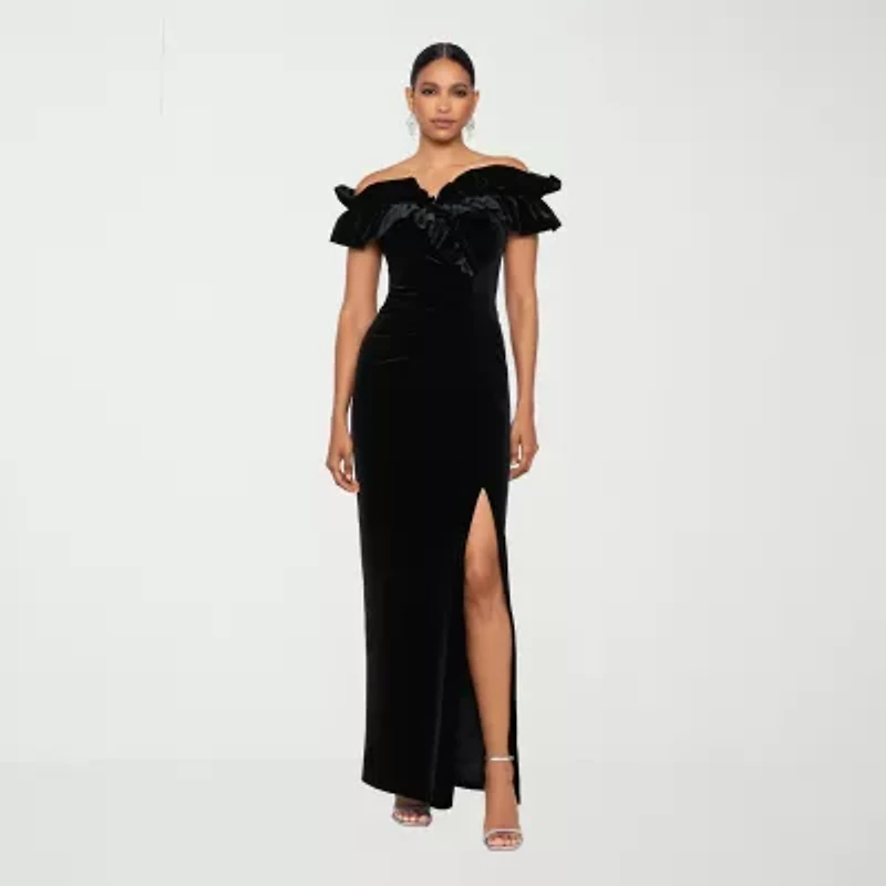 DJ Jaz Womens Off The Shoulder Short Sleeve Velvet Evening Gown