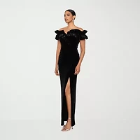 DJ Jaz Womens Off The Shoulder Short Sleeve Velvet Evening Gown