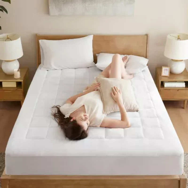 Madison Park Cloud Soft Plush Waterproof Quilted Mattress Pad
