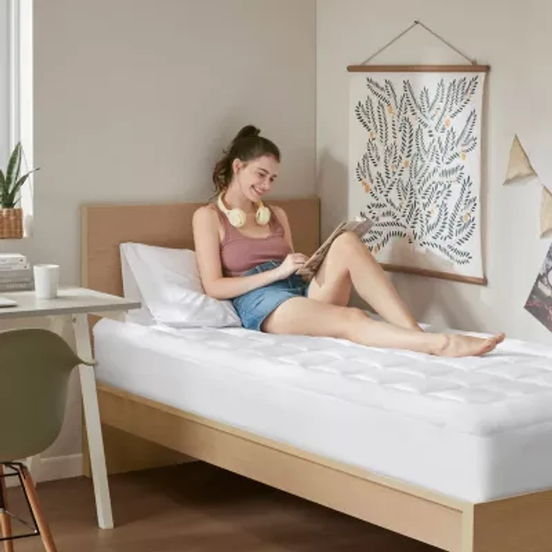 Madison Park Cloud Soft Plush Waterproof Quilted Mattress Pad