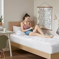 Madison Park Cloud Soft Plush Waterproof Quilted Mattress Pad