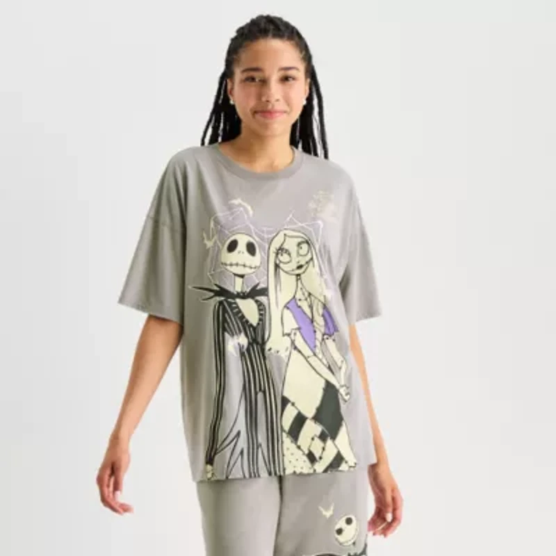 Womens Crew Neck Short Sleeve Oversized Nightmare Before Christmas Juniors Graphic T-Shirt