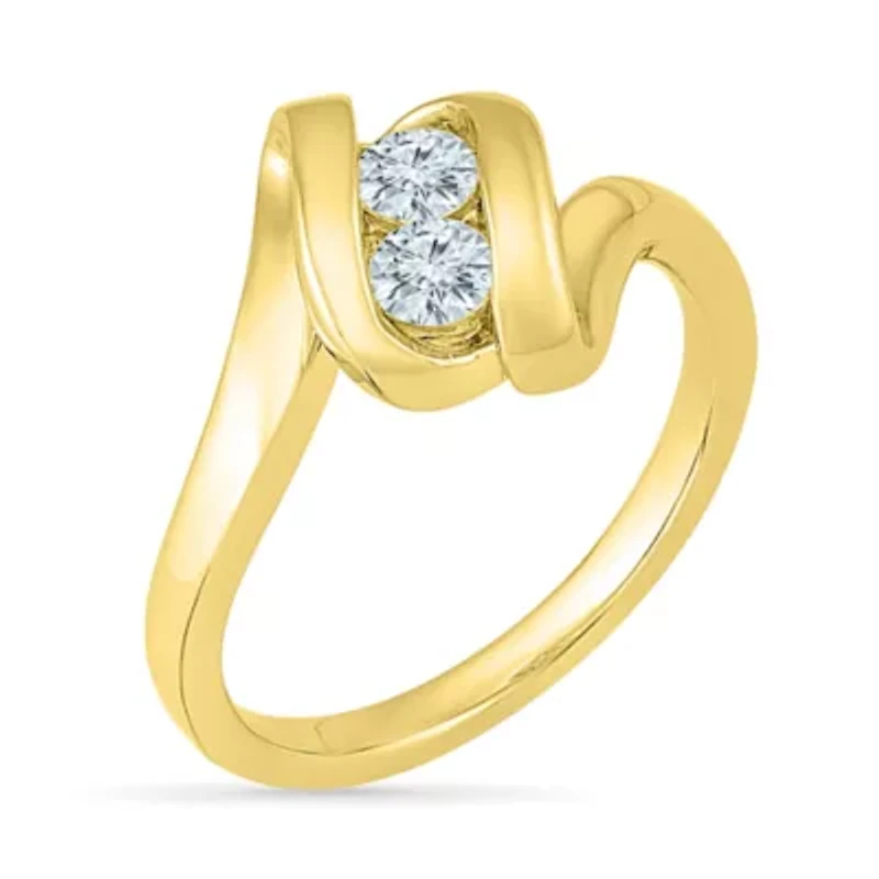 Womens / CT. T.W. Natural White Diamond 10K Gold Cocktail Ring