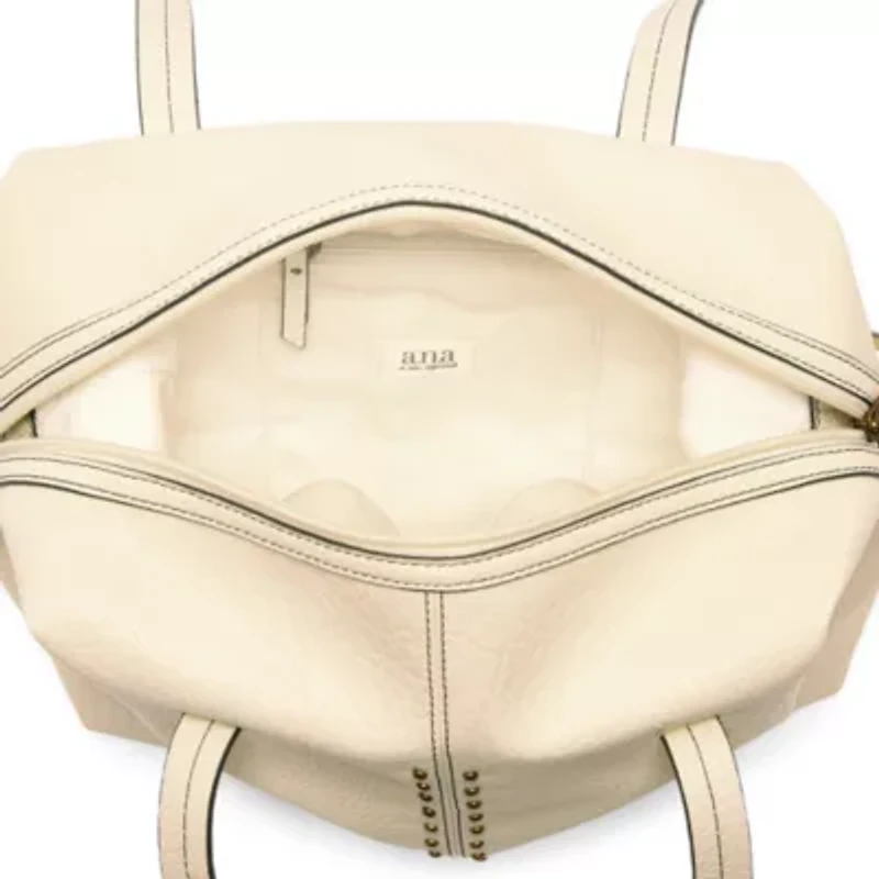 a.n.a Louise Satchel