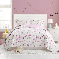 Urban Playground Pretty Paris Reversible Quilt Set