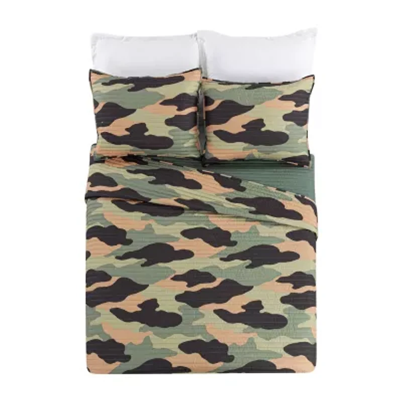 Urban Playground Covert Camo Reversible Quilt Set