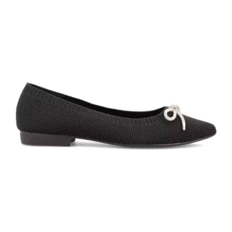 Mia Amore Malinne Womens Pointed Closed Toe Ballet Flats