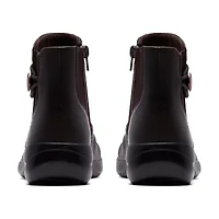 Clarks Womens Flat Heel Booties
