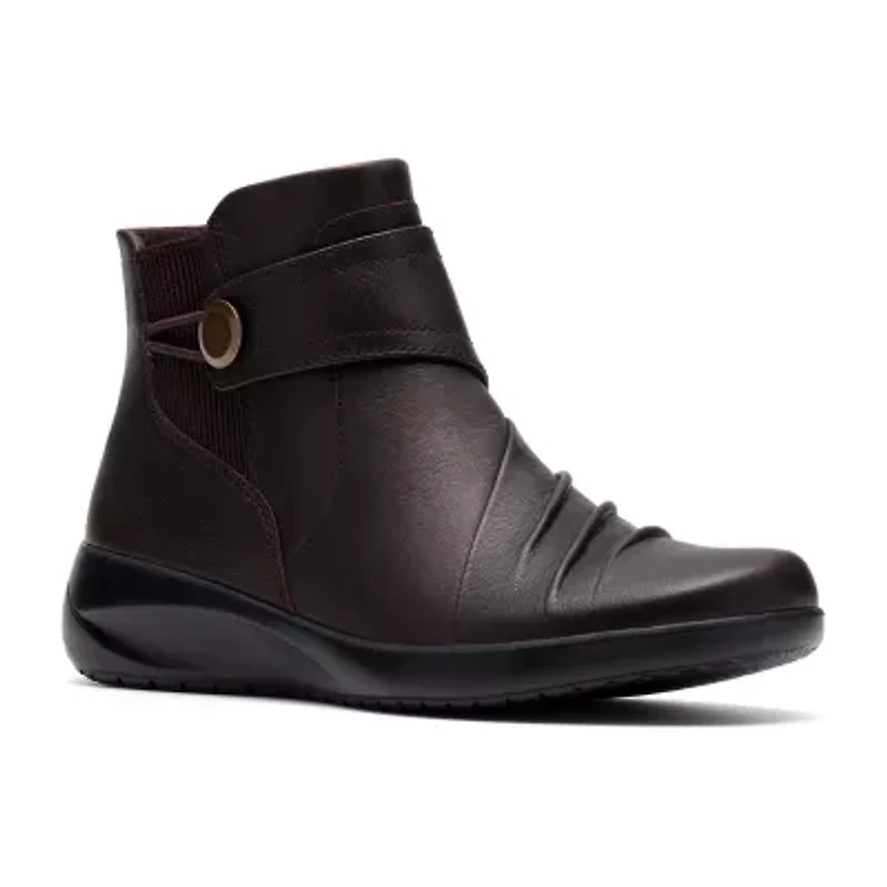 Clarks Womens Flat Heel Booties