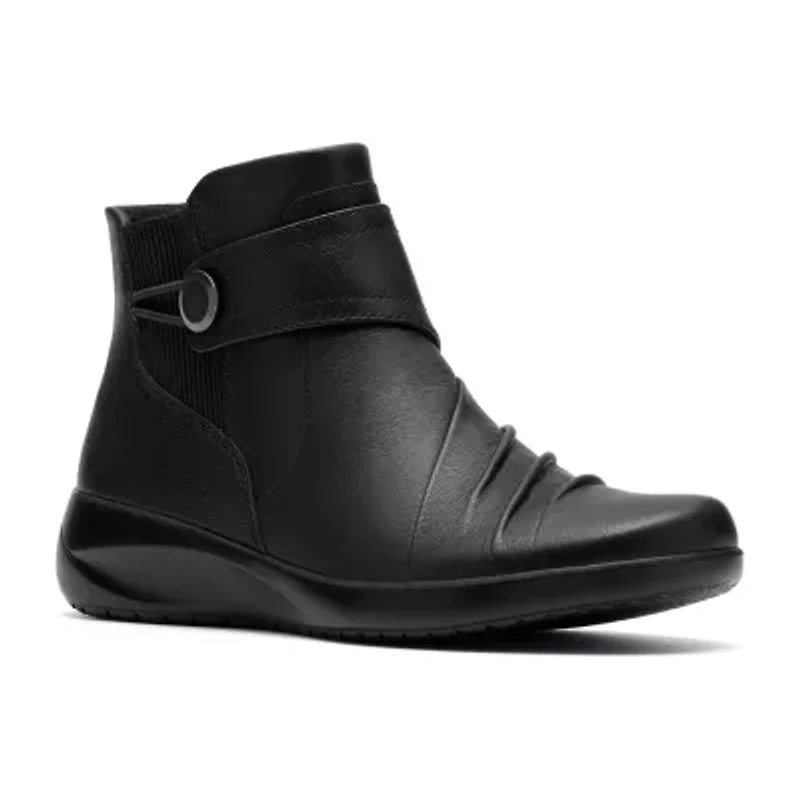 Clarks Womens Flat Heel Booties