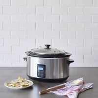 Cooks 5 Quart Programmable Latch and Travel Slow Cooker