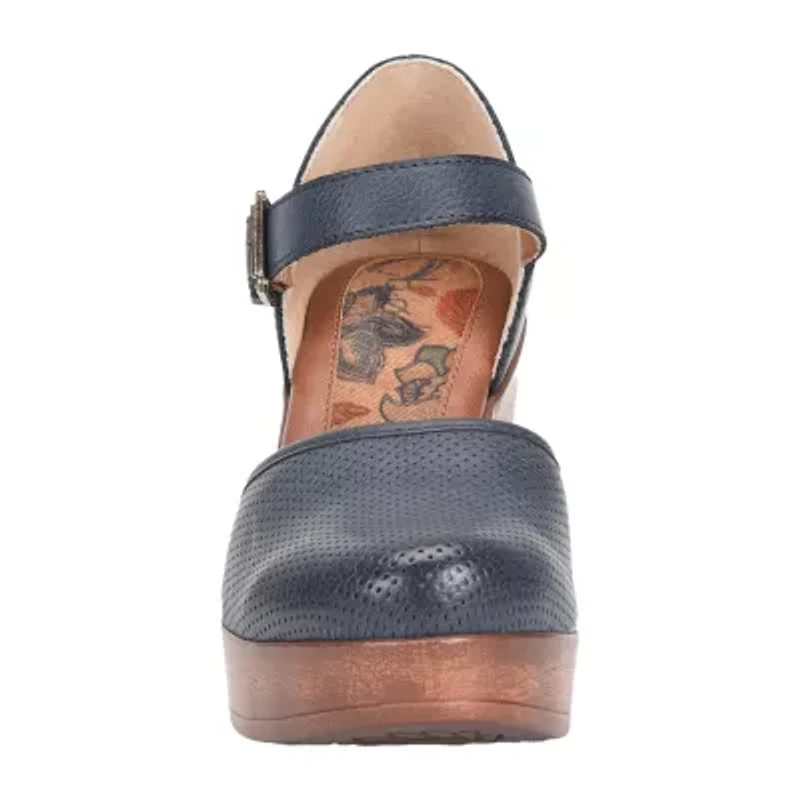 BOC by Born Gia Womens Round Closed Toe Clogs