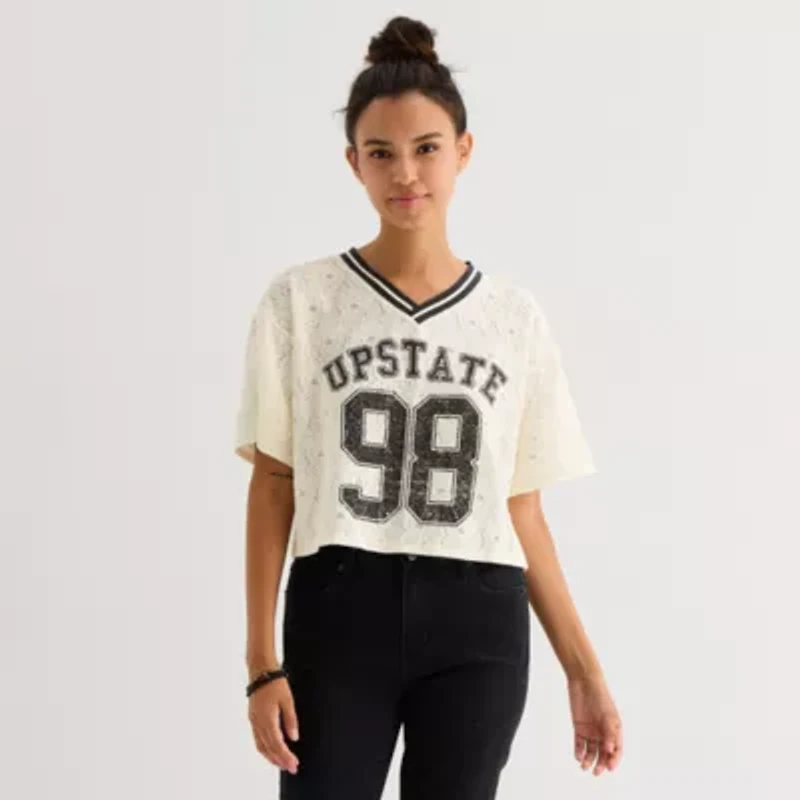Arizona Womens V Neck Short Sleeve Boxy Fit Juniors Graphic T-Shirt