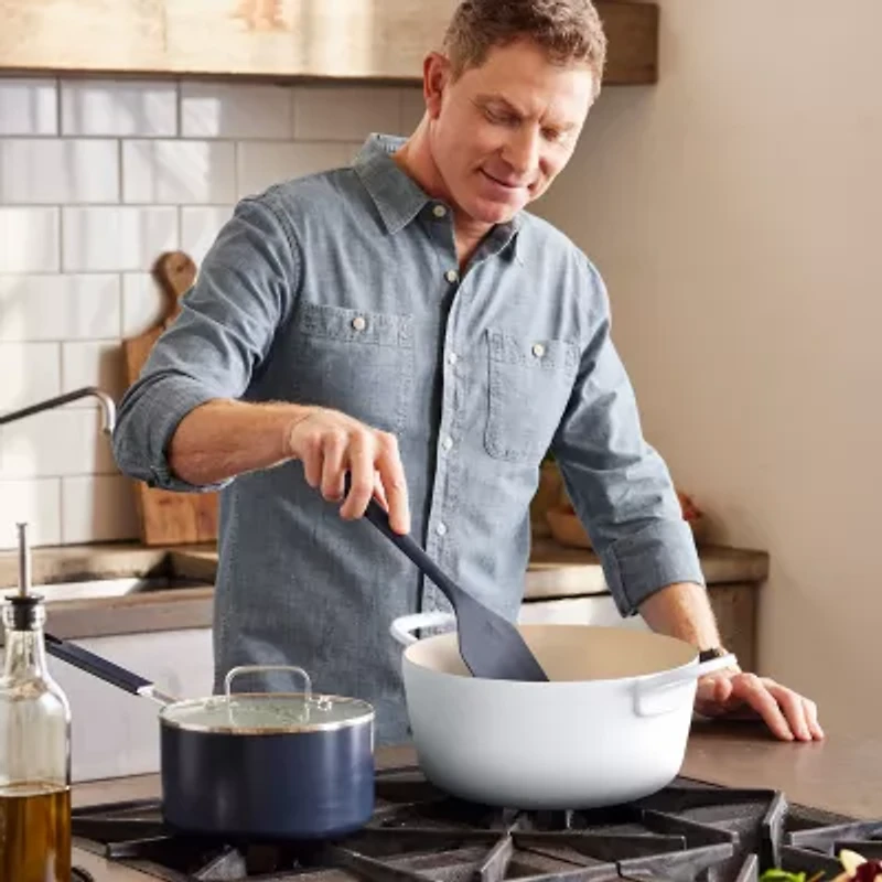 Bobby Flay Cast Iron 5.5 Dutch Oven