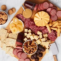 Hickory Farms Premium Charcuterie Board Gift Set