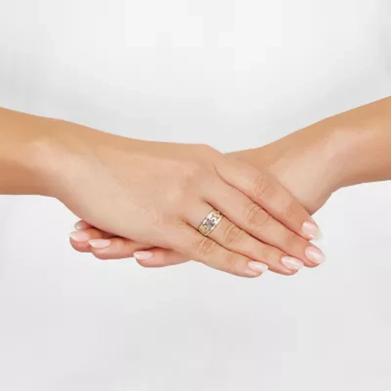 Womens 14K Gold Heart Band