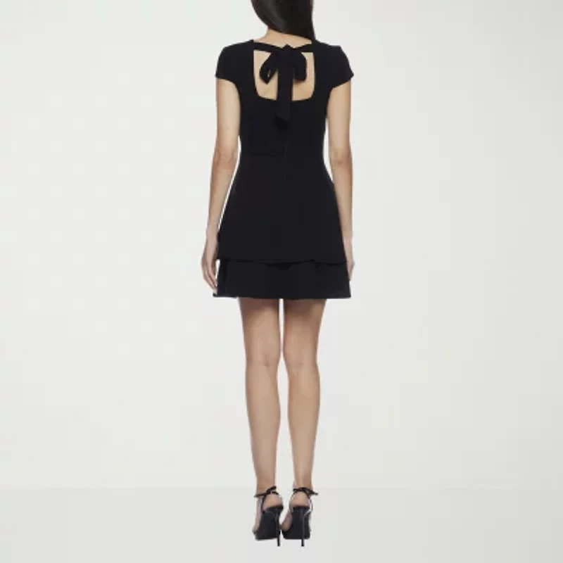 B. Smart Bow Back Womens Short Sleeve Juniors Fit + Flare Dress