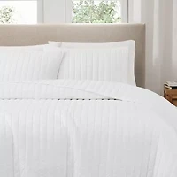 Brooklyn Loom Solid Cotton Percale Quilt Set