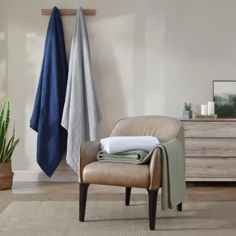 Eddie Bauer Variegated Stripe Lightweight Striped Blanket