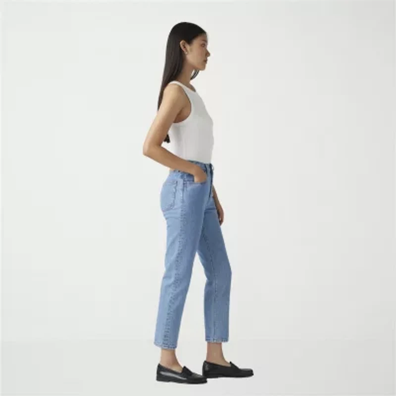 Levi's® Womens High Rise 501™ Cropped Jean