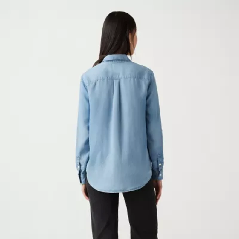 Levi's® Womens Long Sleeve Button-Down Shirt