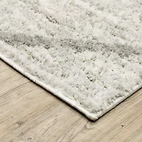 Covington Home Vienna Geometric Diamonds 46"X65" Indoor Rectangular Accent Rug