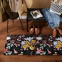Town And Country Livie Floral Washable 24" X 72" Indoor Rectangular Runner