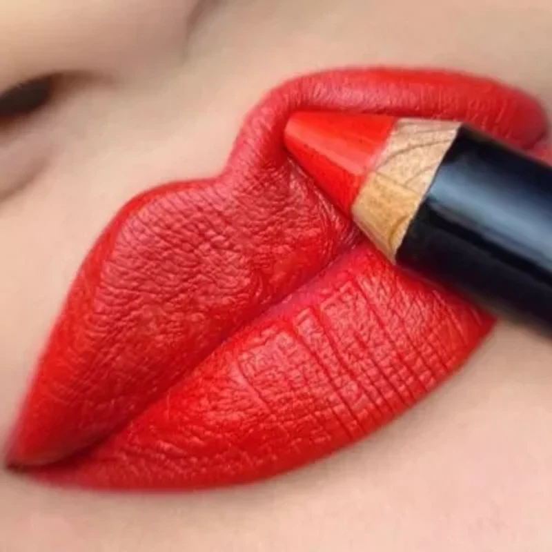 Reina Rebelde Matte Lip Color Stick