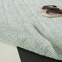 Safavieh Spa Stripe Tufted Bath Rug