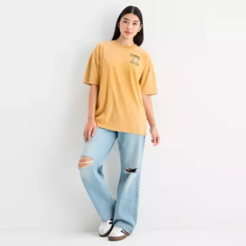 New World Brew Heaven Coffee Club Womens Crew Neck Short Sleeve Juniors Graphic T-Shirt
