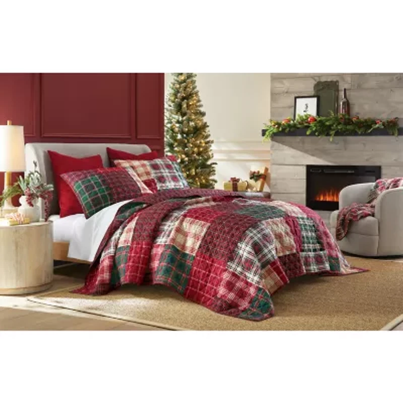 North Pole Trading Co. Holiday Plaid Patchwork Quilt Set