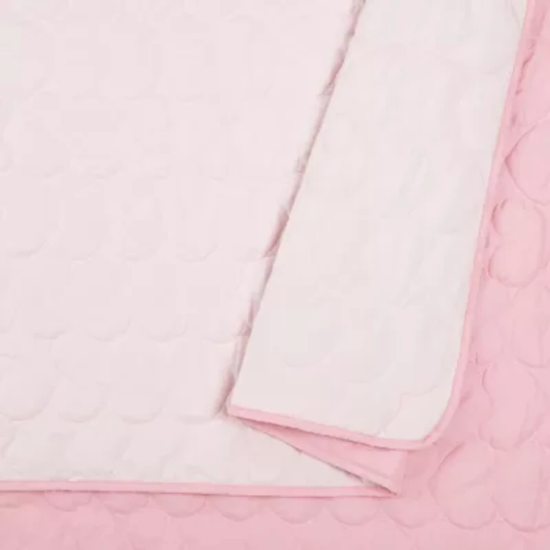 Urban Playground Helaine Quilt Set