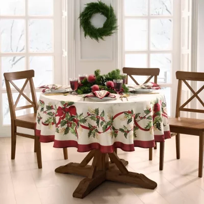 Villeroy & Boch Winter Bows and Garland Round/Oval Tablecloth