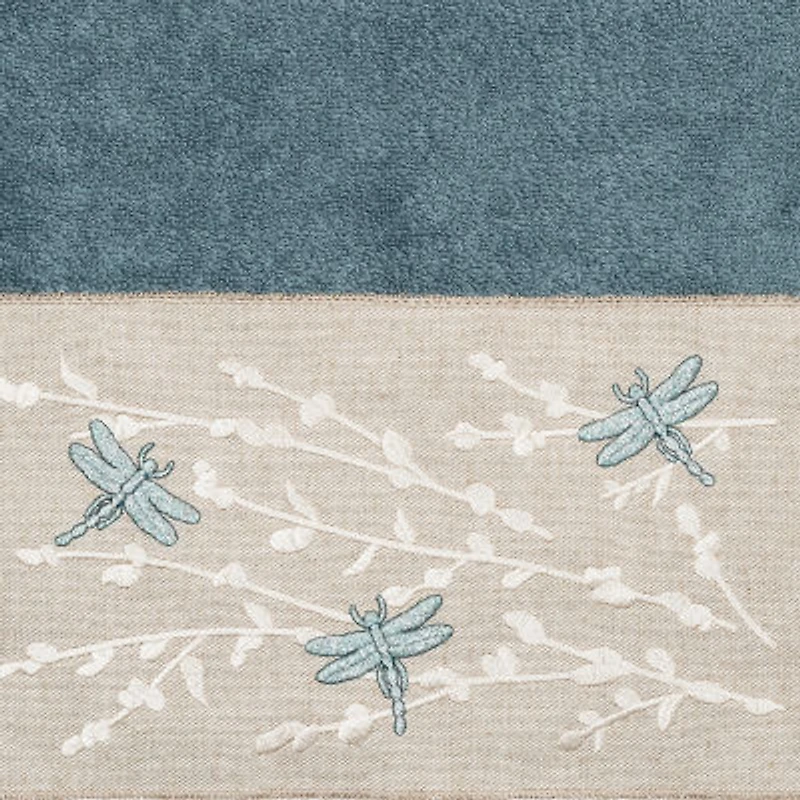 Linum Home Textiles Braelyn Embellished Animal Bath Towel