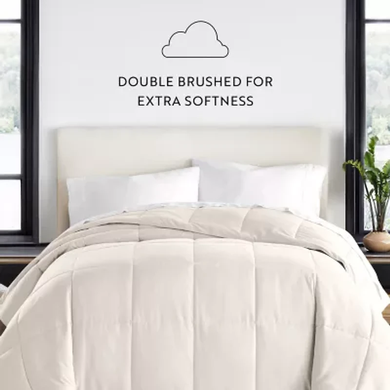 Casual Comfort Premium Ultra Soft Down Alternative Lightweight Wrinkle Resistant Comforter