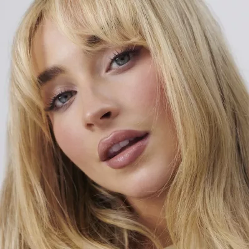 Sabrina Carpenter Caramel Dream