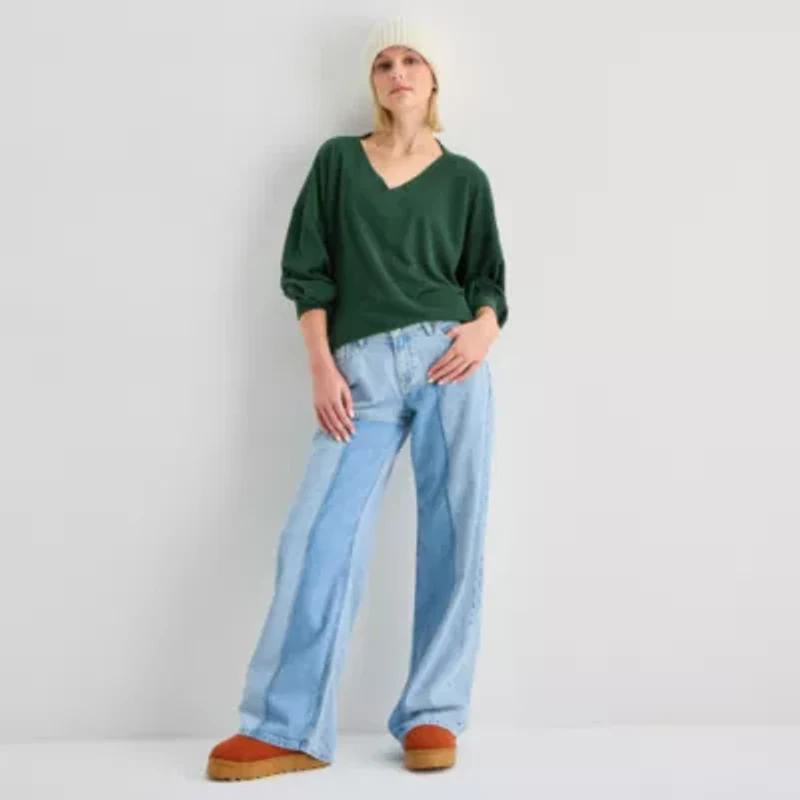 Arizona Womens V Neck Long Sleeve Juniors Blouse