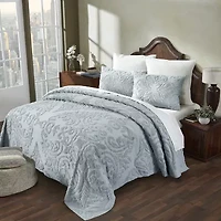 Better Trends Rylee Floral Bedspread