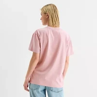New World Butterlfy Floral Boyfriend Tee Womens Crew Neck Short Sleeve Juniors Graphic T-Shirt
