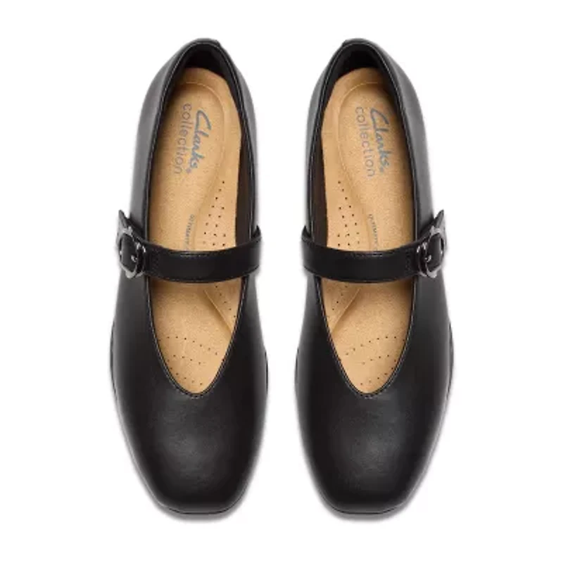 Clarks Jazmynn Womens Round Closed Toe Ballet Flats