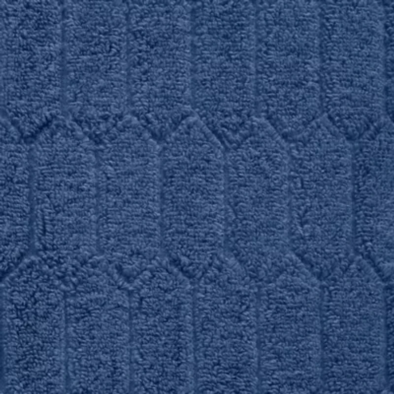 Liz Claiborne Signature Plush Textured Bath Towel