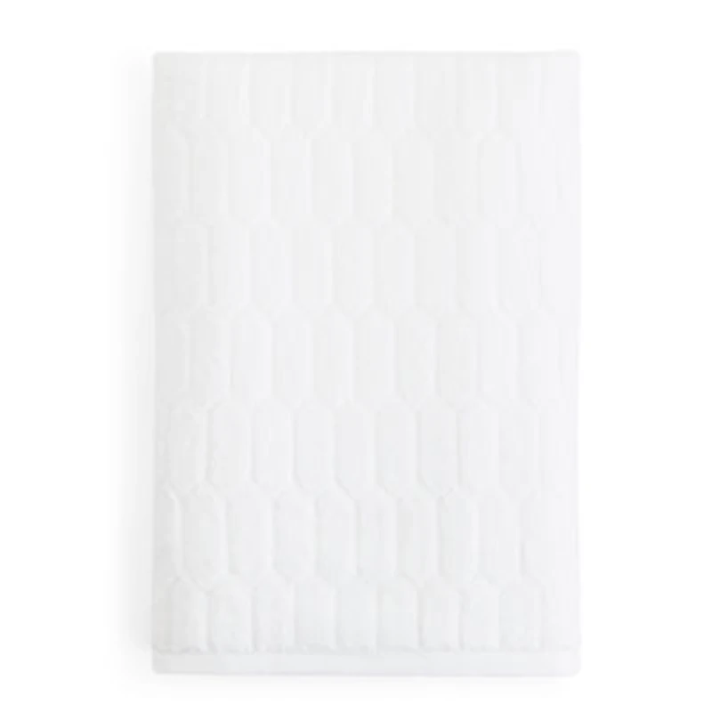 Liz Claiborne Signature Plush Textured Bath Towel