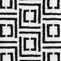 Liz Claiborne Signature Plush Logo Bath Towel