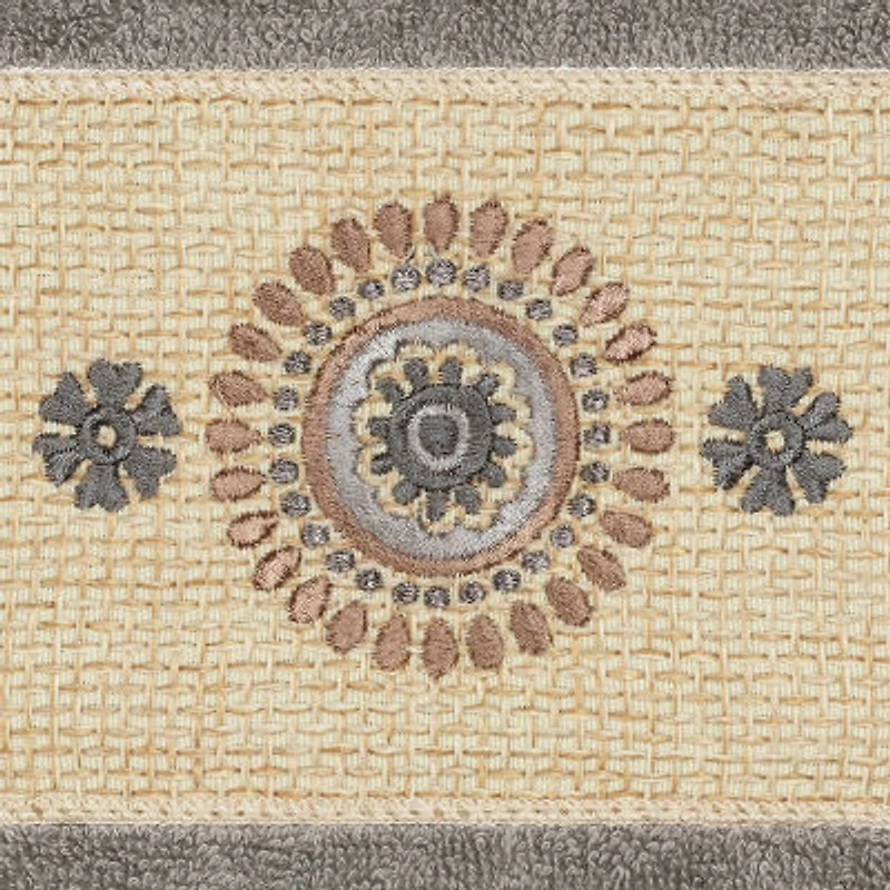 Linum Home Textiles Isabelle Embellished 3-pc. Bath Towel Set
