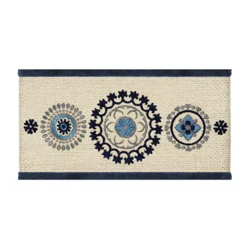 Linum Home Textiles Isabelle Embellished Geometric Bath Towel
