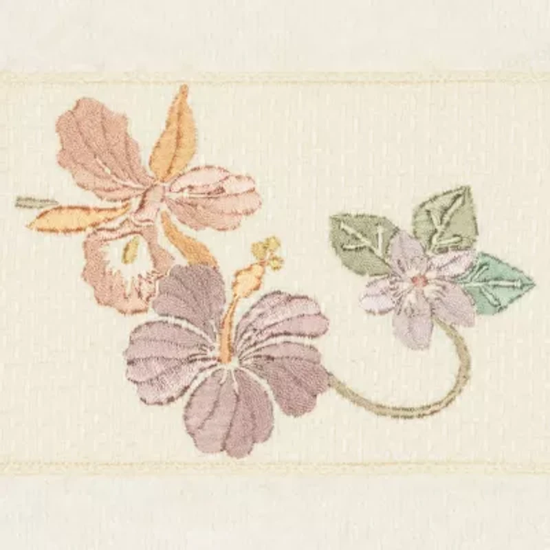 Linum Home Textiles Caroline 2-pc. Embellished Hand Towel