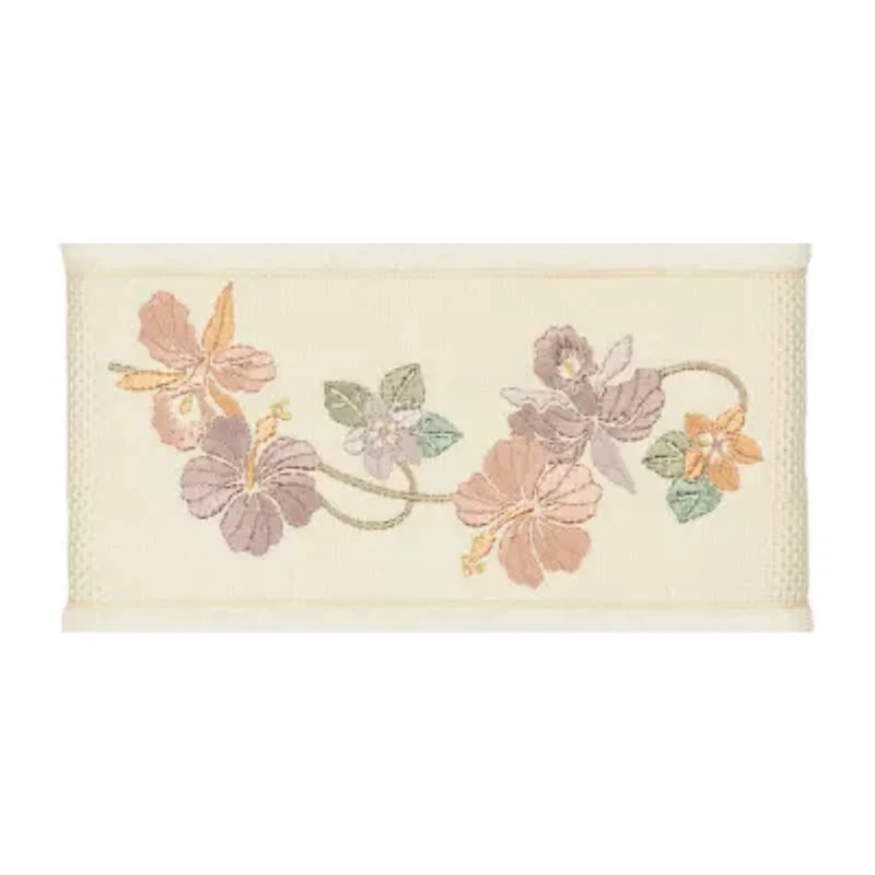 Linum Home Textiles Caroline Embellished Floral Bath Towel