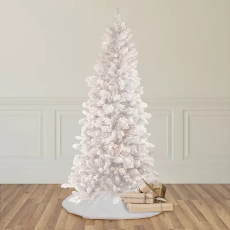 Northlight Medium Norway Artificial  Warm White Led Lights 6 1/2 Foot Pre-Lit Pine Christmas Tree