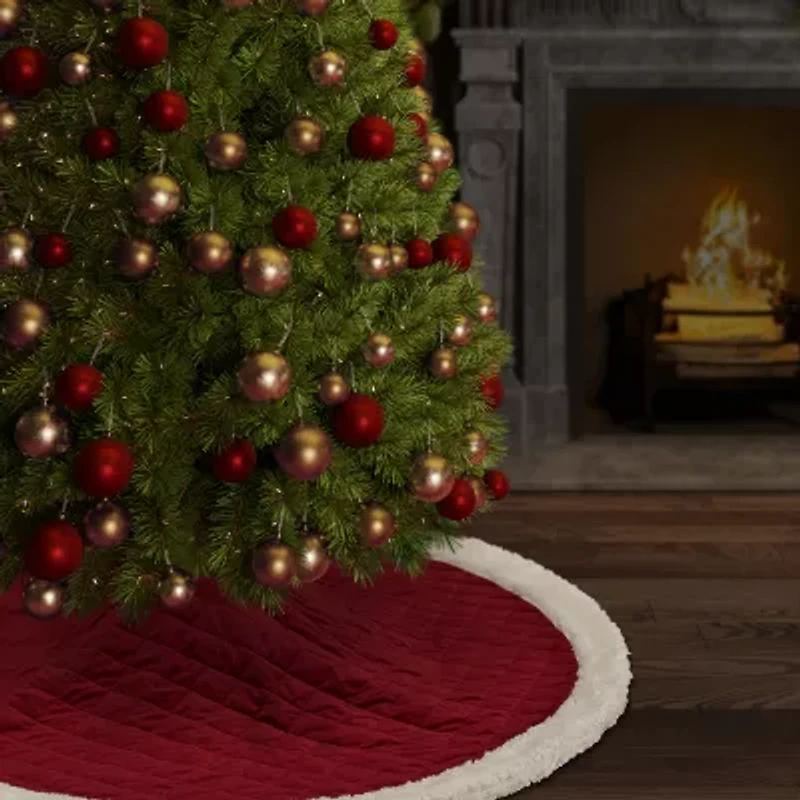 Queen Street Cozy Sherpa Quilted Indoor Tree Skirt