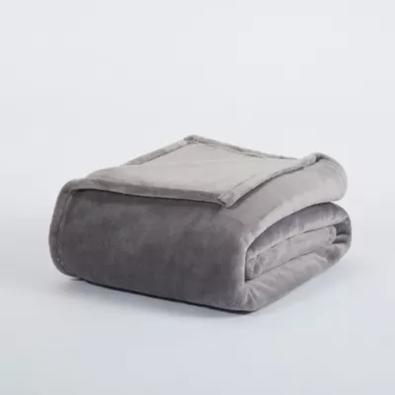 Serta® Hypoallergenic Midweight Blanket